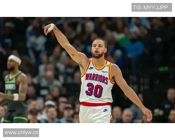 科尔计划同时启用库里与斯潘塞让库里更多无球跑动减轻持球压力