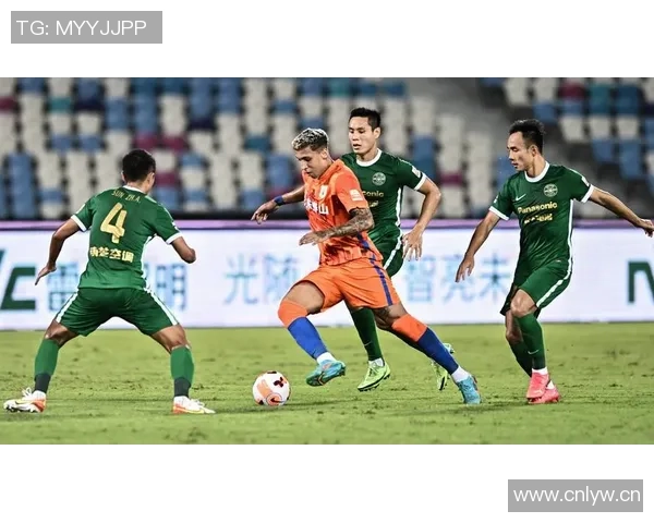 山东泰山于10月10日重返训练场全力备战即将对阵浙江队的关键比赛